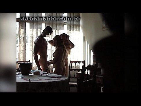 ❤️ Sex Frënn invitéieren e risege Mann an en Dräier mat him ❤❌ Fuckvideo op Porno lb.milfnut-net.ru ❌️❤